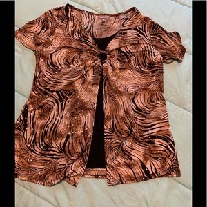 Essentials XL blouse.